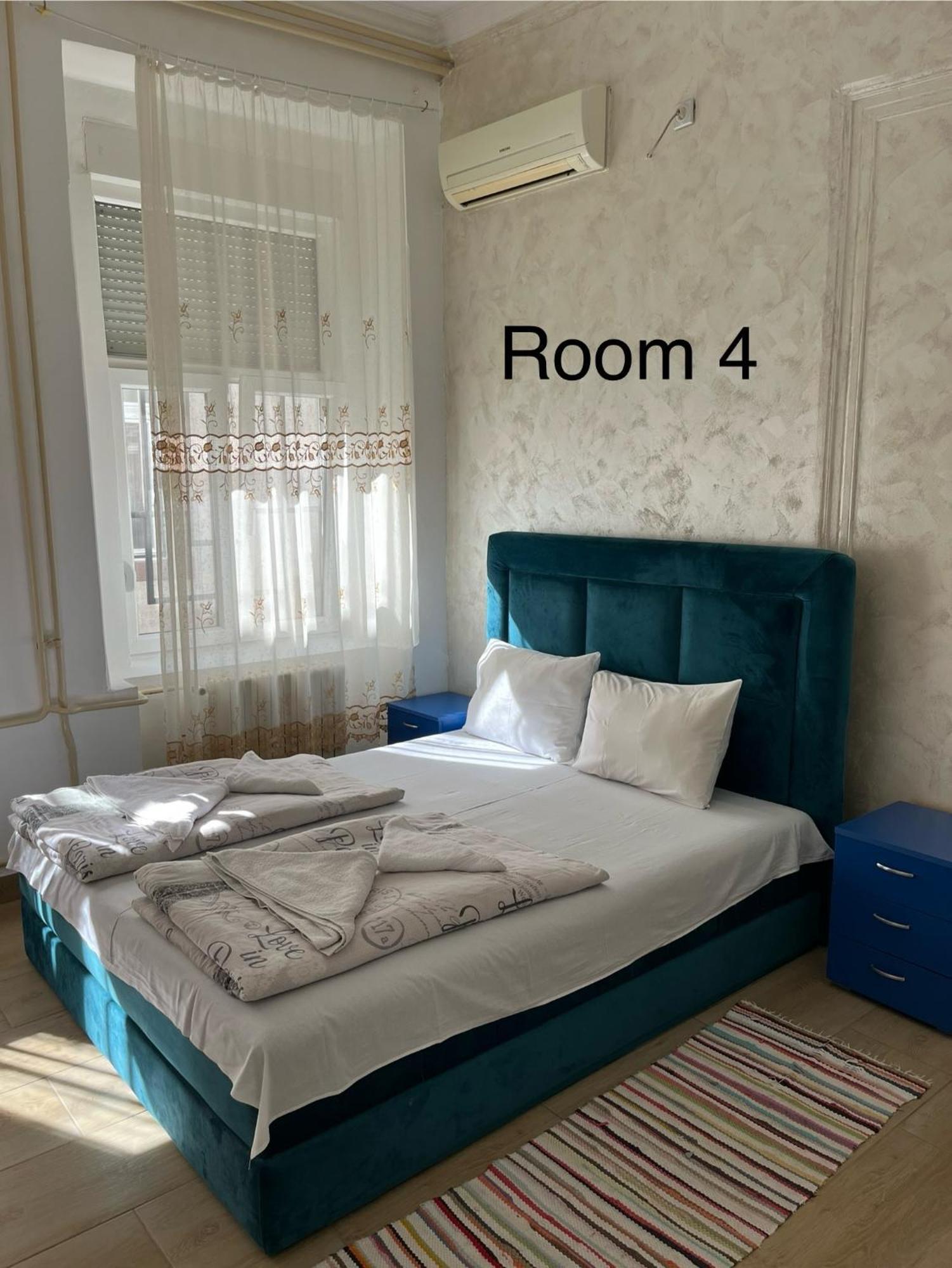 Sobe Sa Sopstvenim Kupatilom Private Rooms Bathroom In Center Novi Sad Dış mekan fotoğraf